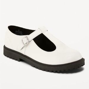 NWT Old Navy Mary-Jane Shiny Black and White Closed Toe Shoes Faux Leather Girls